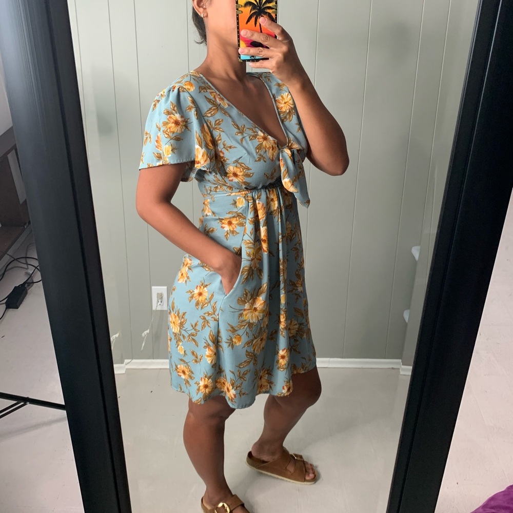 XHILARATION FLORAL V-Neck DRESS - Picture 3 of 11
